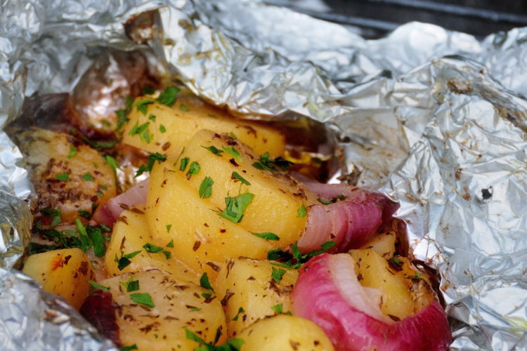 Barbecued New Potatoes, Red Onion Packets